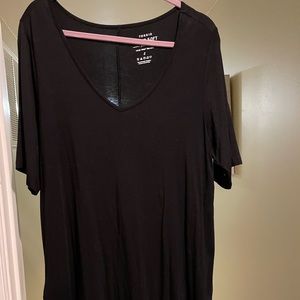 Black super soft Torrid stretch shirt